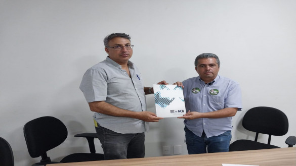 CANDIDATO A DEPUTADO ESTADUAL MAX LIMA FAZ APRESENTA&Ccedil;&Atilde;O DE PLANO DE GOVERNO NA ACII