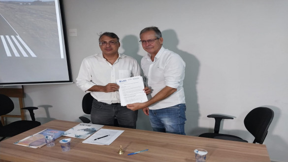 CANDIDATO A DEPUTADO FEDERAL ANDR&Eacute; VILELA FAZ APRESENTA&Ccedil;&Atilde;O DE PLANO DE GOVERNO NA ACII