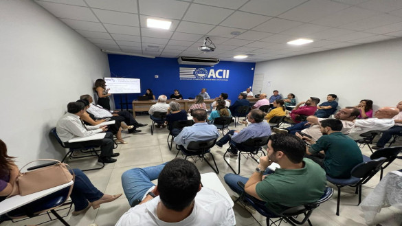 EM DIA HIST&Oacute;RICO, PROJETO DO CURSO DE MEDICINA DA UFU CAMPUS PONTAL &Eacute; APRESENTADO NA ACII