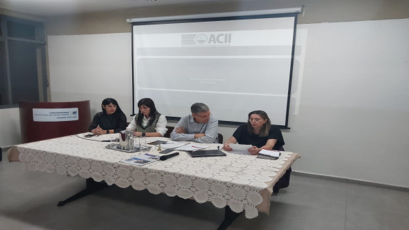 REUNI&Atilde;O ITINERANTE DA ACII FOI REALIZADA NA UEMG